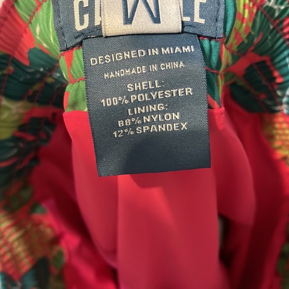 Capelle NEW shorts/swim/bike/run Sz Medium. Still selling on website - Picture 8 of 9